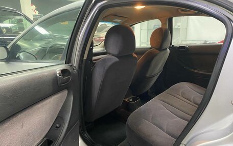 Chrysler Sebring II, 2002 год, 199 000 рублей, 8 фотография