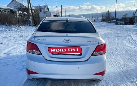Hyundai Solaris II рестайлинг, 2014 год, 900 000 рублей, 5 фотография