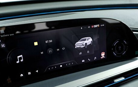 CheryExeed TXL, 2024 год, 3 800 000 рублей, 21 фотография