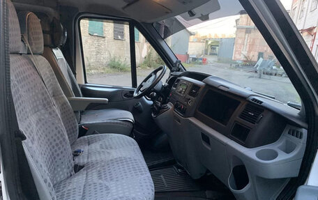 Ford Tourneo Custom I рестайлинг, 2013 год, 2 250 000 рублей, 28 фотография