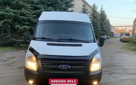 Ford Tourneo Custom I рестайлинг, 2013 год, 2 250 000 рублей, 23 фотография