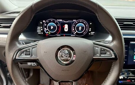 Skoda Superb III рестайлинг, 2021 год, 2 280 000 рублей, 13 фотография