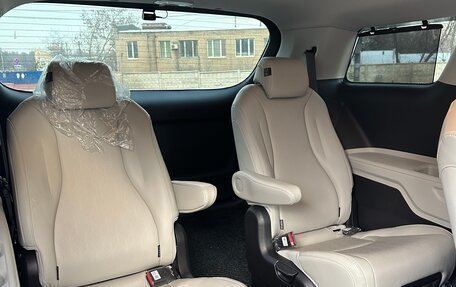 KIA Carnival, 2021 год, 5 450 000 рублей, 22 фотография