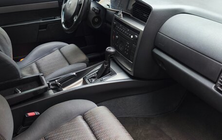 Opel Omega B, 2002 год, 300 000 рублей, 10 фотография