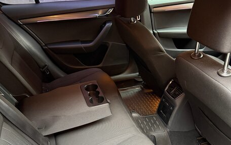 Skoda Octavia, 2017 год, 1 690 000 рублей, 30 фотография