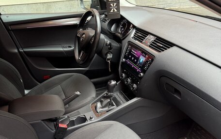 Skoda Octavia, 2017 год, 1 690 000 рублей, 33 фотография