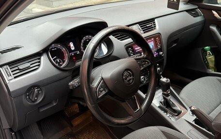 Skoda Octavia, 2017 год, 1 690 000 рублей, 26 фотография