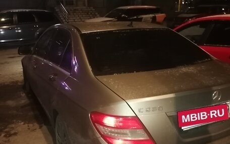 Mercedes-Benz C-Класс, 2009 год, 850 000 рублей, 6 фотография