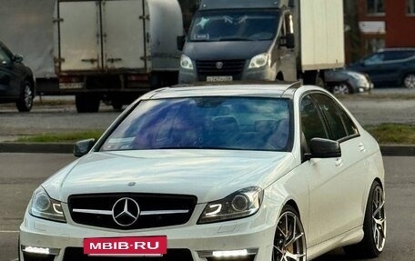 Mercedes-Benz C-Класс, 2012 год, 1 400 000 рублей, 2 фотография