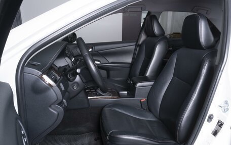 Toyota Camry, 2017 год, 2 400 000 рублей, 9 фотография