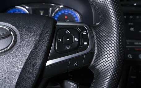 Toyota Camry, 2017 год, 2 400 000 рублей, 19 фотография