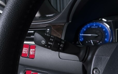 Toyota Camry, 2017 год, 2 400 000 рублей, 15 фотография