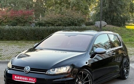 Volkswagen Golf R VII, 2016 год, 3 800 000 рублей, 35 фотография