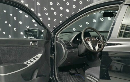 Hyundai Solaris II рестайлинг, 2012 год, 630 000 рублей, 12 фотография