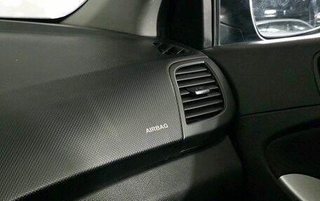 Hyundai Solaris II рестайлинг, 2012 год, 630 000 рублей, 18 фотография