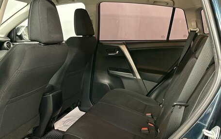 Toyota RAV4, 2018 год, 2 290 000 рублей, 12 фотография