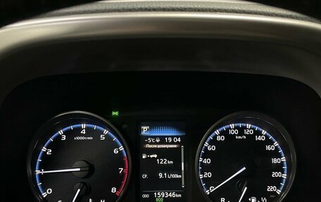 Toyota RAV4, 2018 год, 2 290 000 рублей, 15 фотография