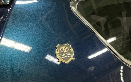 Toyota RAV4, 2018 год, 2 290 000 рублей, 21 фотография