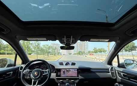 Porsche Cayenne III, 2021 год, 8 490 000 рублей, 11 фотография