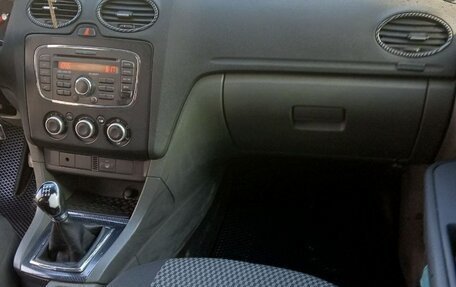 Ford Focus II рестайлинг, 2007 год, 250 000 рублей, 14 фотография