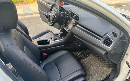 Honda Civic IX, 2018 год, 1 250 125 рублей, 10 фотография