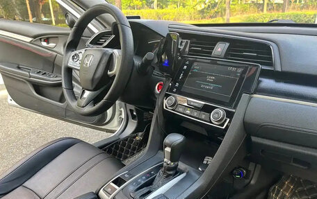 Honda Civic IX, 2018 год, 1 250 125 рублей, 12 фотография