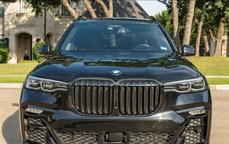 BMW X7, 2022 год, 8 950 001 рублей, 2 фотография