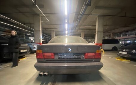BMW 5 серия, 1992 год, 600 000 рублей, 2 фотография