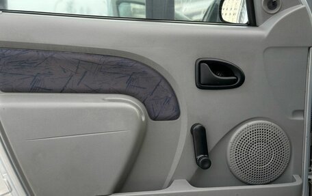 Renault Logan I, 2006 год, 319 000 рублей, 13 фотография