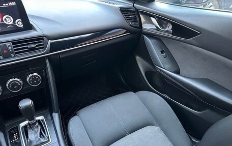 Mazda CX-4, 2022 год, 1 860 000 рублей, 18 фотография