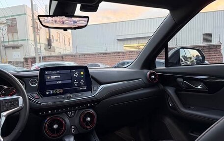 Chevrolet TrailBlazer, 2022 год, 1 660 000 рублей, 12 фотография