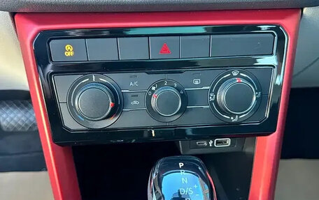 Volkswagen T-Cross I, 2022 год, 1 420 143 рублей, 14 фотография