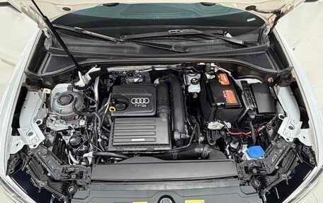 Audi Q3, 2022 год, 2 687 000 рублей, 23 фотография