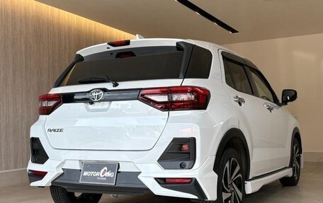 Toyota Raize I, 2022 год, 1 640 005 рублей, 3 фотография