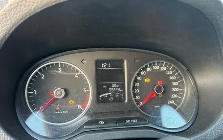 Volkswagen Amarok I рестайлинг, 2011 год, 2 200 000 рублей, 3 фотография