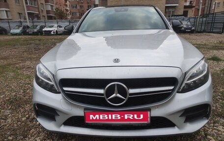 Mercedes-Benz C-Класс, 2018 год, 2 700 000 рублей, 1 фотография