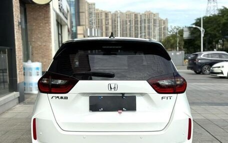 Honda Fit, 2022 год, 1 150 000 рублей, 4 фотография