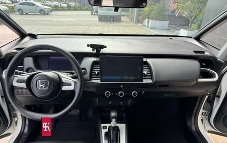 Honda Fit, 2022 год, 1 150 000 рублей, 6 фотография