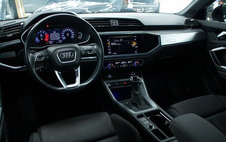 Audi Q3, 2019 год, 2 985 000 рублей, 8 фотография