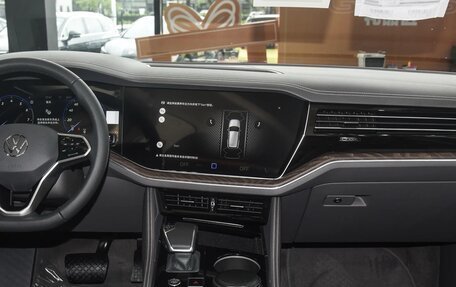 Volkswagen Touareg III, 2025 год, 8 258 000 рублей, 11 фотография