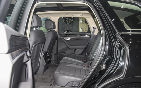 Volkswagen Touareg III, 2025 год, 8 258 000 рублей, 17 фотография