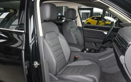 Volkswagen Touareg III, 2025 год, 8 258 000 рублей, 21 фотография