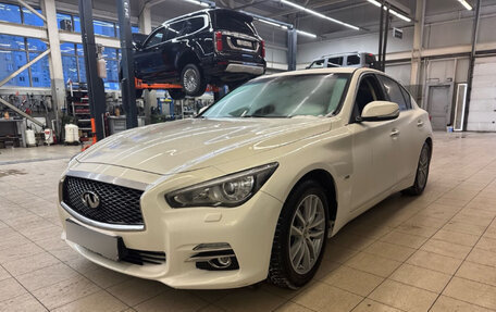 Infiniti Q50 I рестайлинг, 2014 год, 1 799 000 рублей, 8 фотография