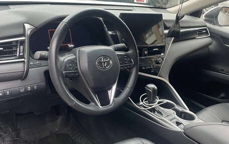 Toyota Camry, 2023 год, 3 300 000 рублей, 1 фотография