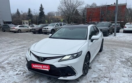 Toyota Camry, 2023 год, 3 300 000 рублей, 17 фотография