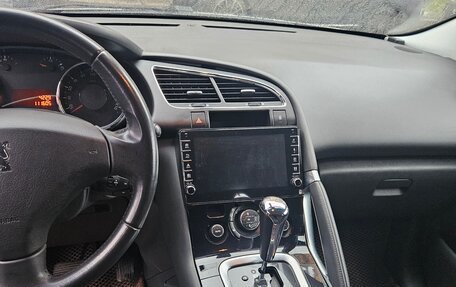 Peugeot 3008 I рестайлинг, 2012 год, 800 000 рублей, 15 фотография