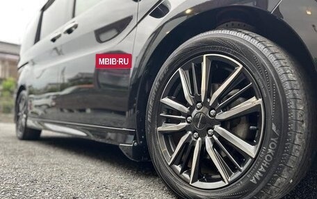 Honda Stepwgn IV, 2016 год, 1 650 000 рублей, 4 фотография