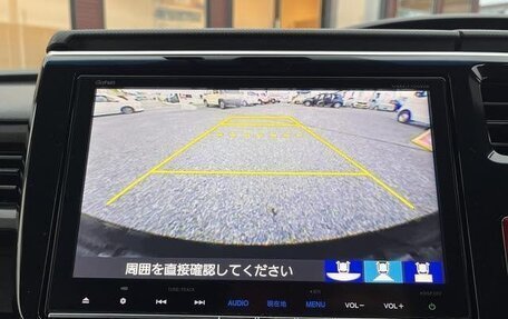 Honda Stepwgn IV, 2016 год, 1 650 000 рублей, 11 фотография