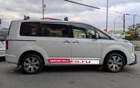 Mitsubishi Delica D:5 I, 2022 год, 2 930 855 рублей, 6 фотография