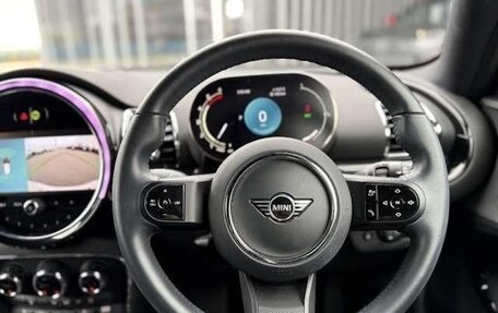 MINI Clubman, 2022 год, 1 850 000 рублей, 11 фотография